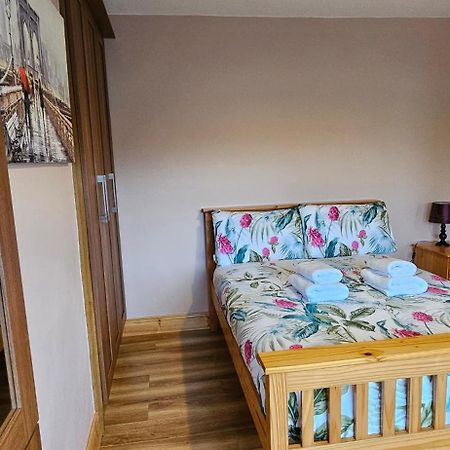 Reed Warbler Cottage 巴林罗布 外观 照片